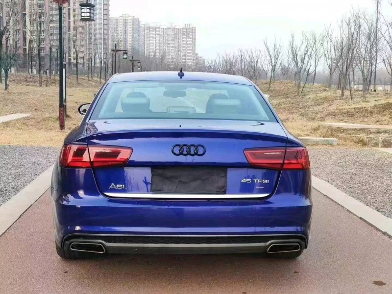 济宁18年奥迪A6L4