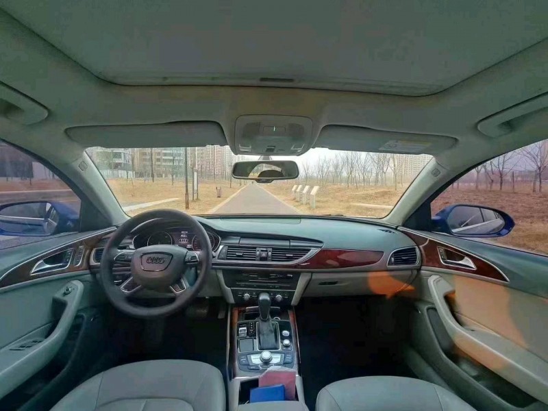 济宁18年奥迪A6L7