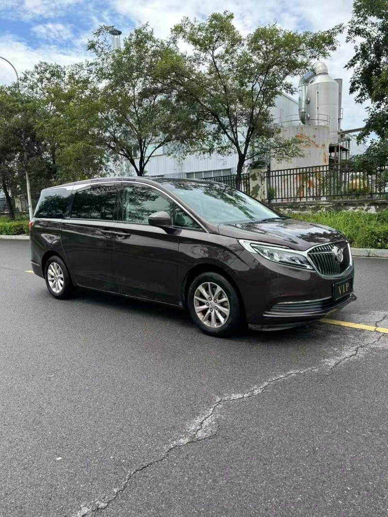 徐州19年别克GL83