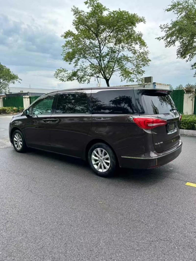 徐州19年别克GL85