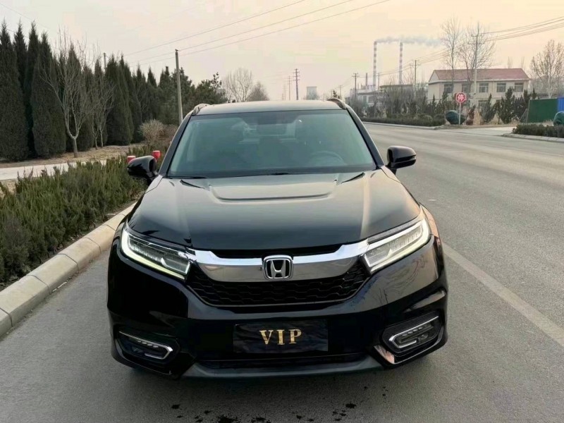 济宁19年本田冠道1