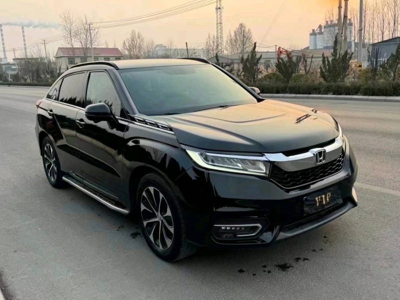 济宁19年本田冠道2