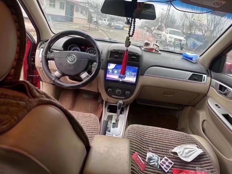 青岛14年别克凯越5