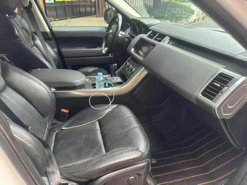 广州15年路虎发现5