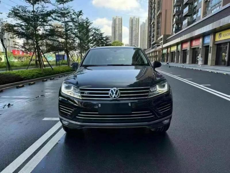广州19年大众途锐1