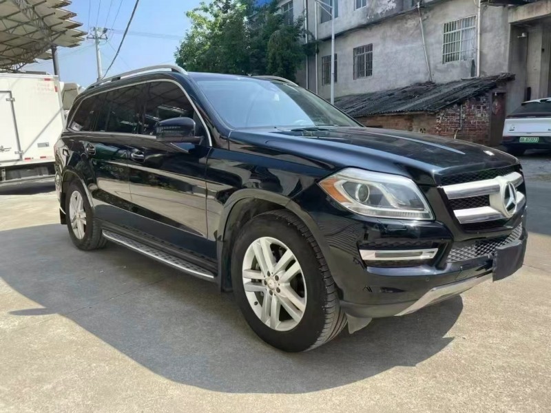 广州16年奔驰GL3