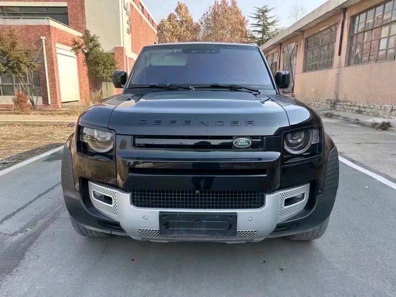 枣庄23年路虎卫士1