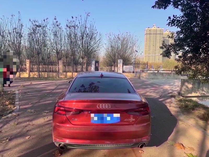 枣庄18年奥迪A59