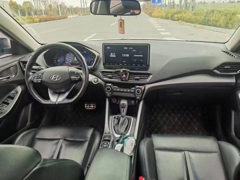 徐州19年现代菲斯塔4