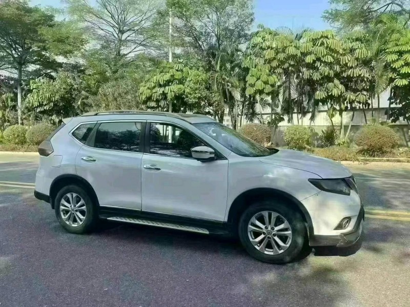 珠海14年日產奇駿2