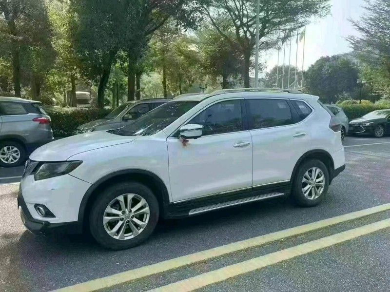 珠海14年日產奇駿3