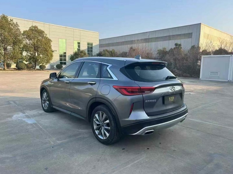 宿遷20年英菲尼迪QX506