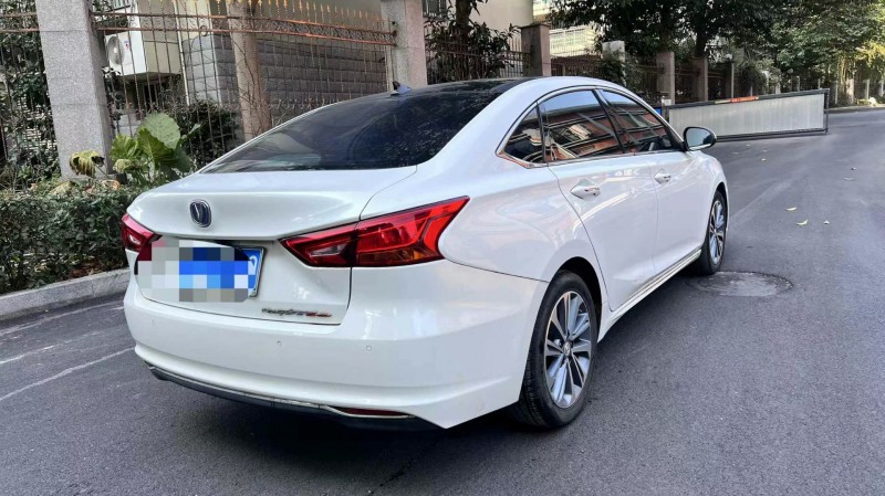臺州18年長安汽車睿騁5