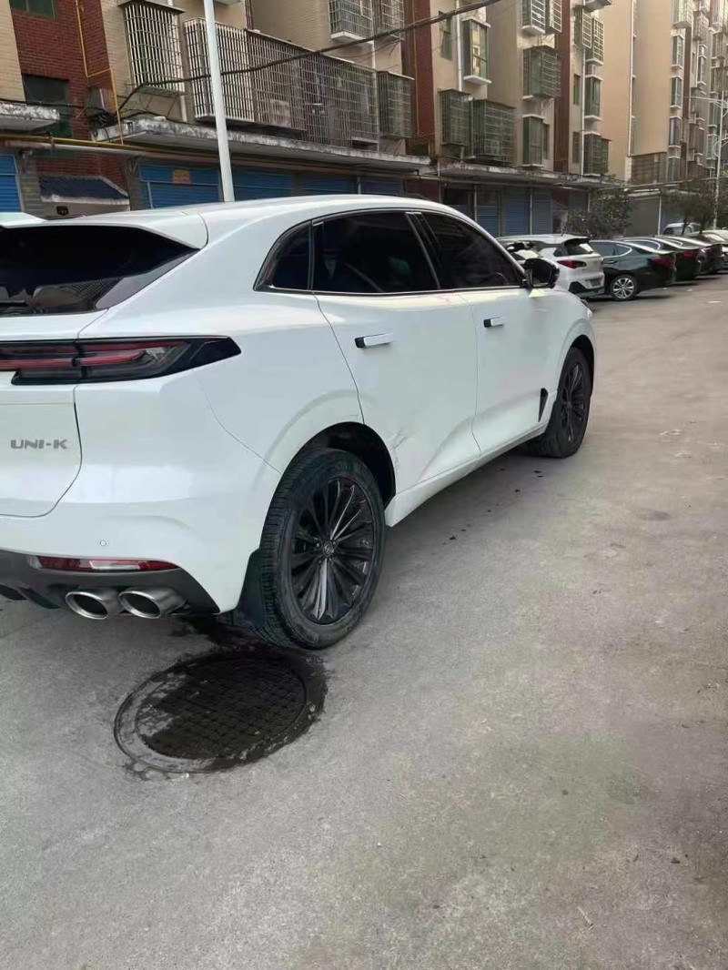 婁底22年長安汽車UNI8