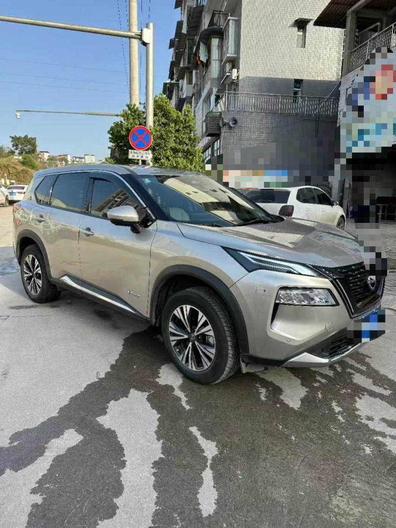 開封23年日產奇駿3