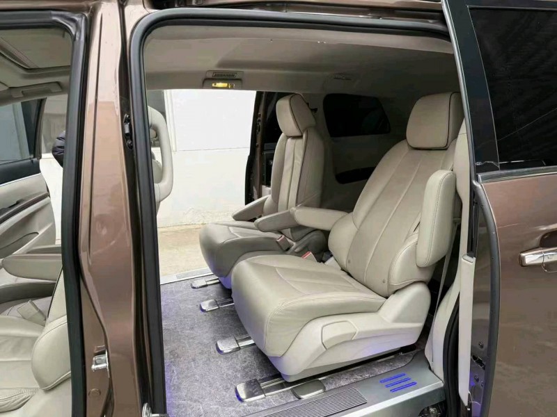 徐州20年别克GL64