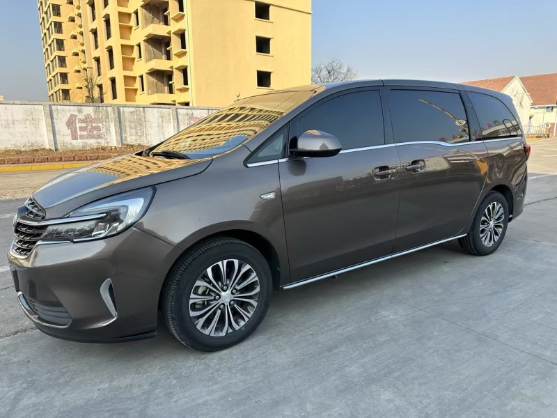 枣庄22年别克GL83