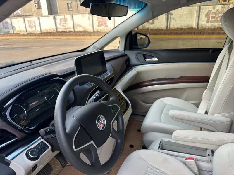 枣庄22年别克GL84