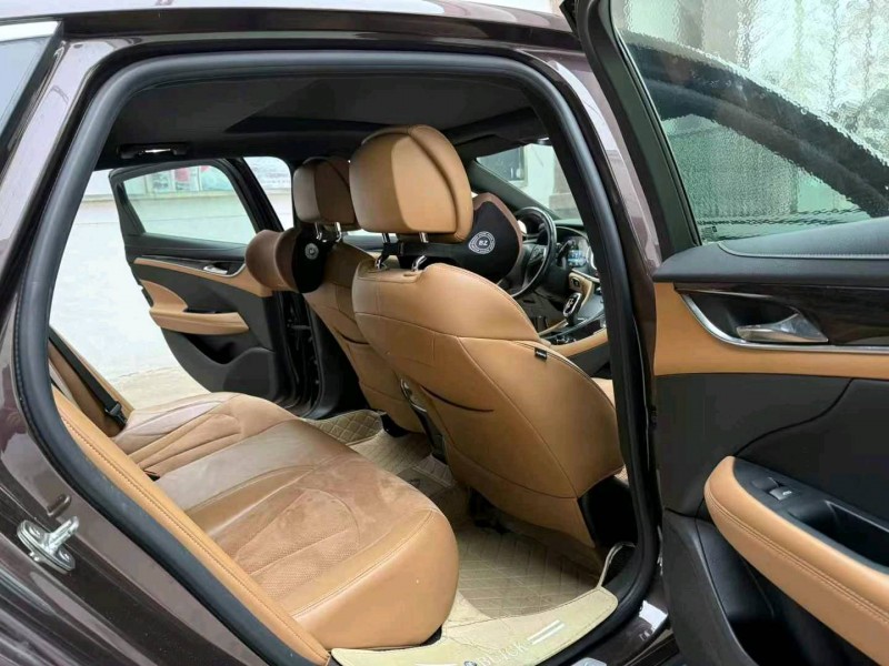 徐州17年别克君越7