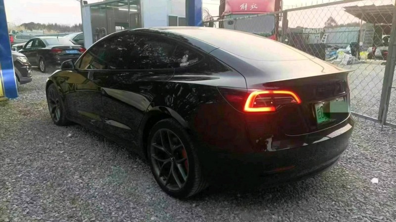欽州23年特斯拉MODEL 34