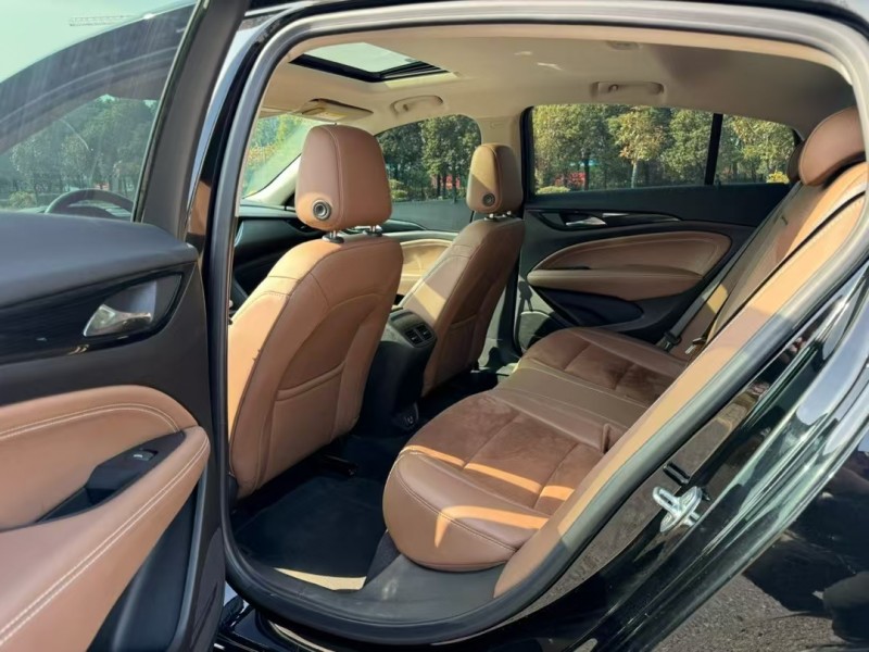 盐城23年别克君威7