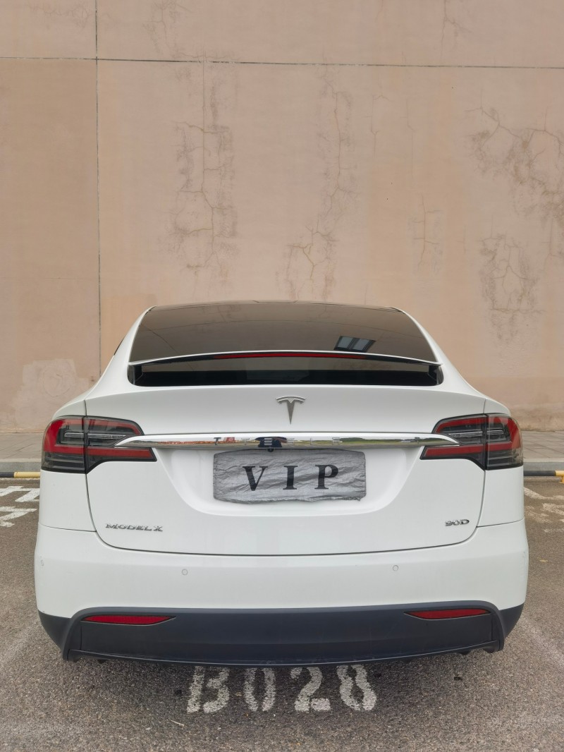 營口18年特斯拉MODEL X6