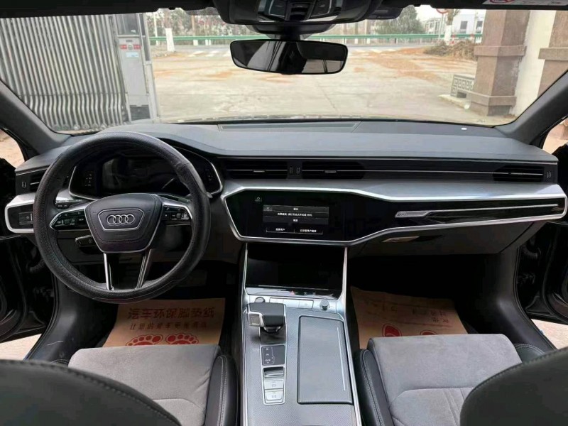 徐州23年奥迪A6L8