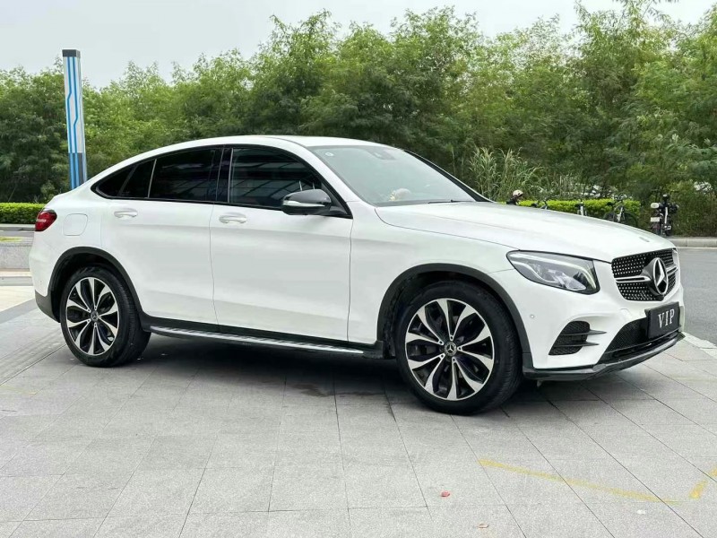 东莞19年奔驰GLC2