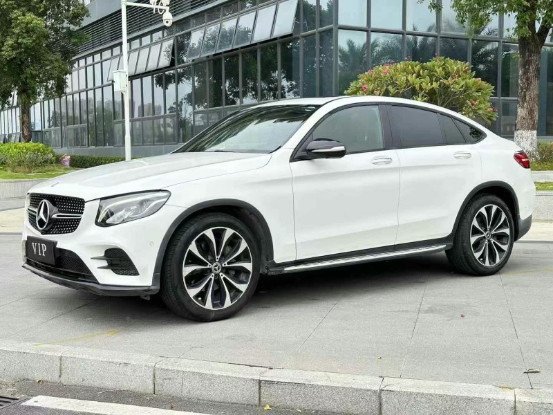 东莞19年奔驰GLC3