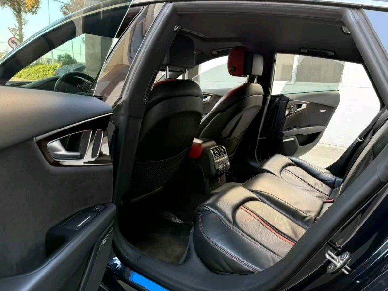 徐州18年奥迪A7L4