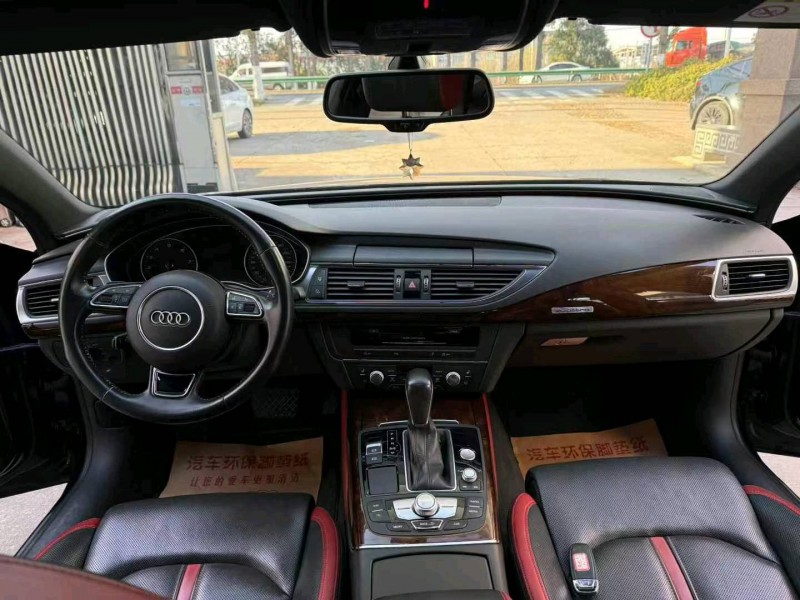 徐州18年奥迪A7L8