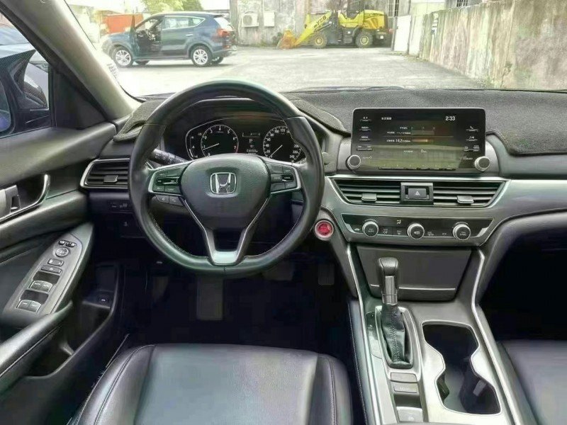 广州20年本田雅阁8