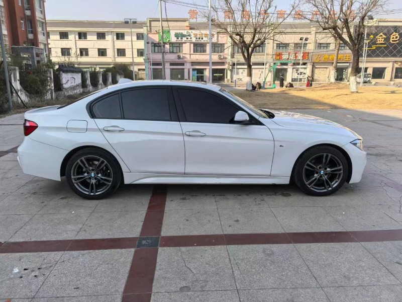 徐州17年宝马3系7