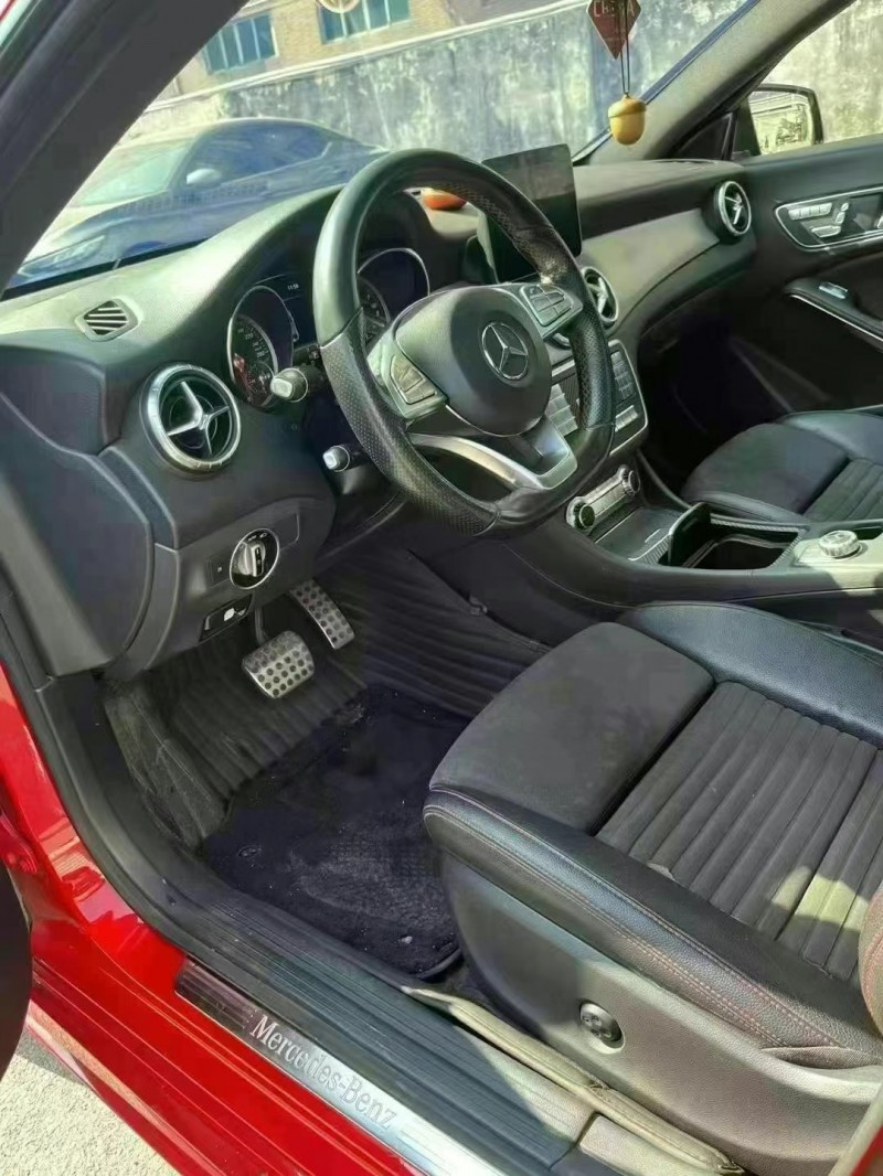 广州18年奔驰CLA5