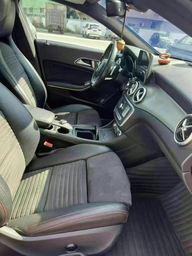 广州18年奔驰CLA8