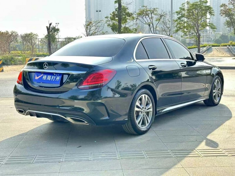 东莞19年奔驰C8