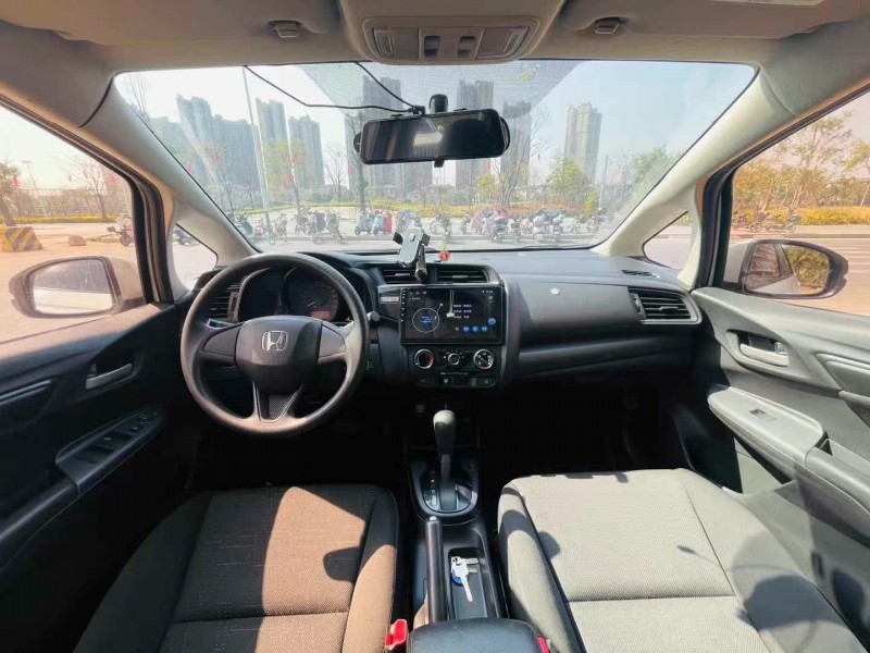 东莞18年本田飞度4