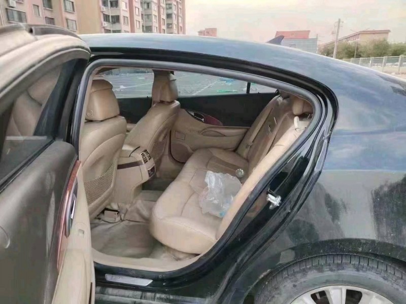 枣庄12年别克君越7