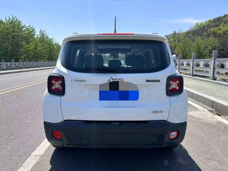 煙臺17年Jeep自由俠4