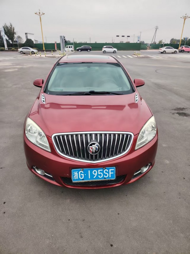 枣庄14年别克英朗1