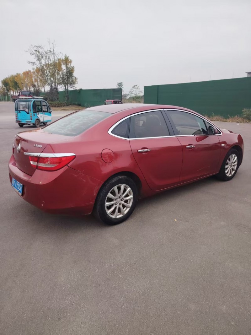 枣庄14年别克英朗4