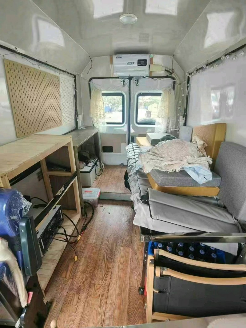中山21年五菱汽車榮光6