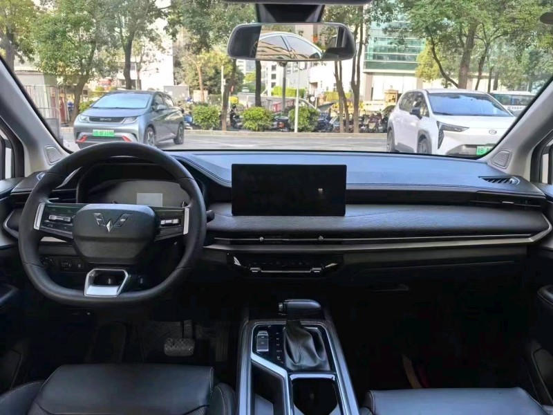 汕頭24年五菱汽車佳辰4