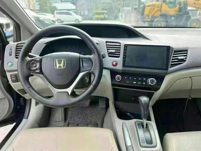 广州12年本田思域8
