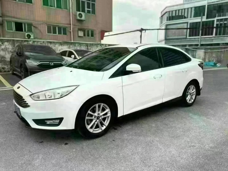 广州18年福特福克斯2