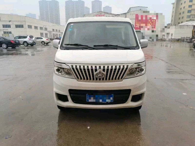 襄陽20年長安汽車睿行1