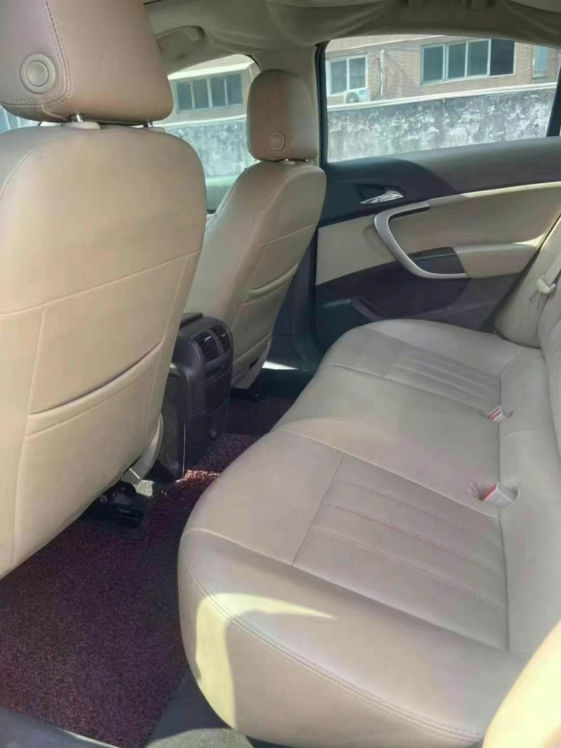 广州14年别克君威6