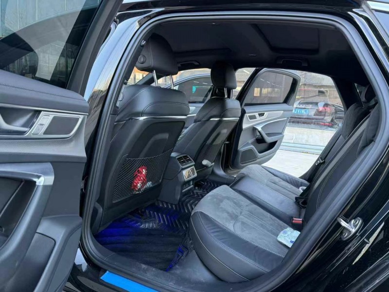 徐州23年奥迪A6L8