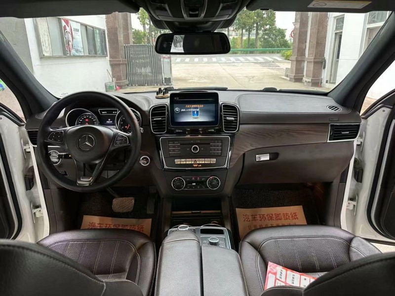 徐州17年奔驰GLE5