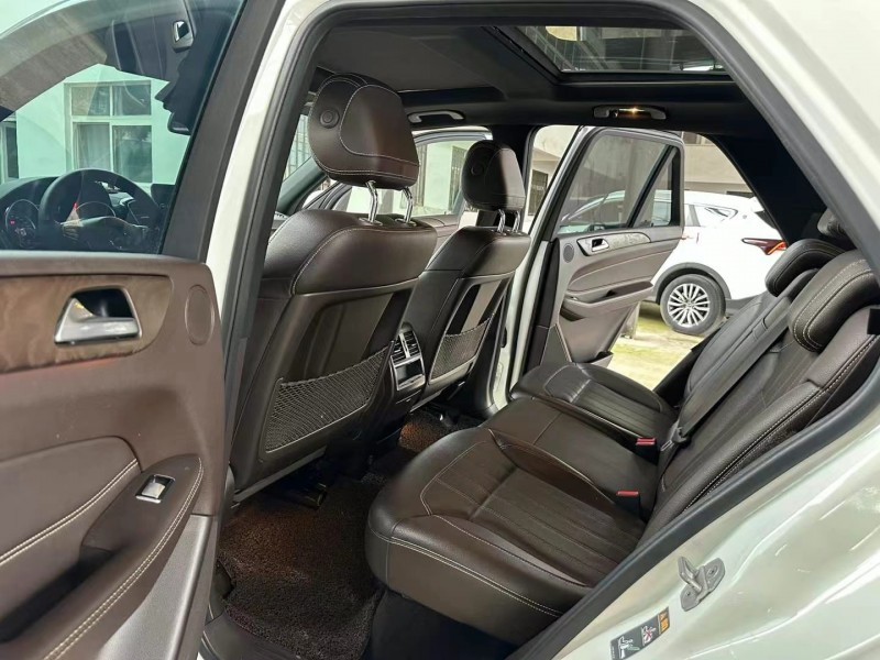 徐州17年奔驰GLE8